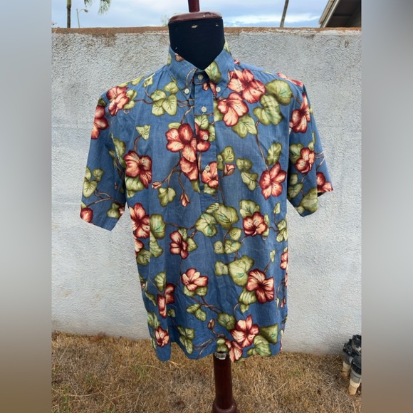 PreOwned Reyn Spooner Classic Fit Multicolored 3/4 Button Hawaiian Shirt Men's L - Picture 1 of 4